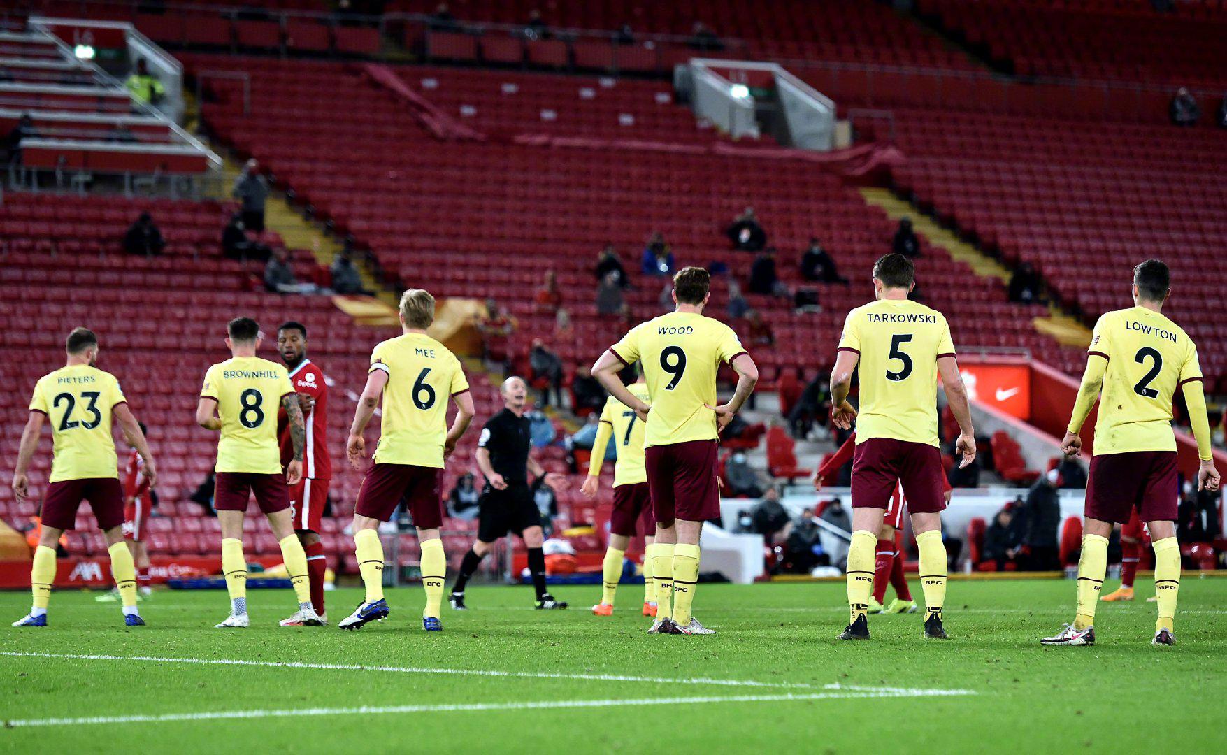 力也将受到 力也将受到